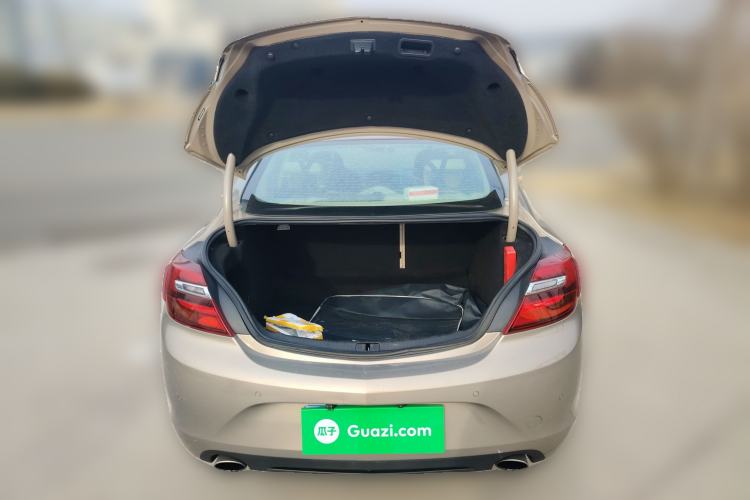 Used Buick Regal 2015 2.0L Leading Fashion Edition