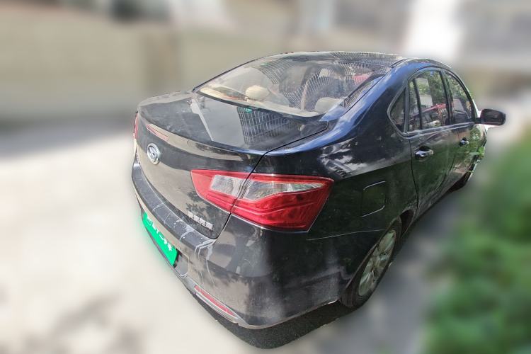 Used Soueast V5 Lingzhi 2014 1.5L CVT Comfort Model
