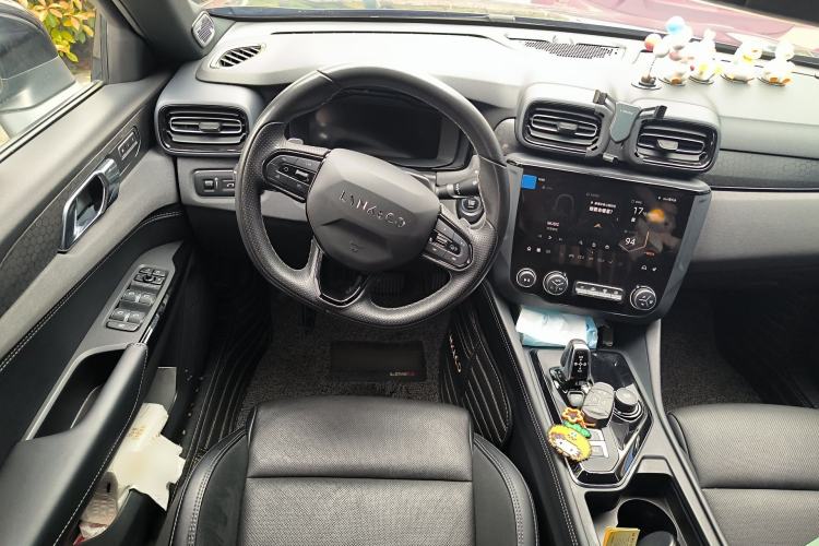 Used Lynk & Co 03 2022 2.0TD DCT JingPro Steering Wheel