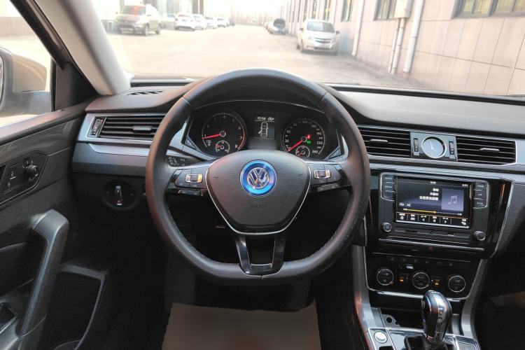 Used Volkswagen Passat 2017 280TSI DSG Luxury Edition