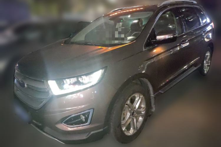 Used Ford Edge 2015 2.0T GTDi Two-Wheel-Drive High-Line Version