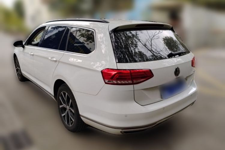 Used Volkswagen Variant 2017 380TSI Two-Wheel Drive Comfort Edition