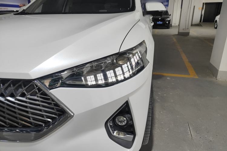 Used Haval F7 2021 1.5T Two-Wheel Drive iXuan
