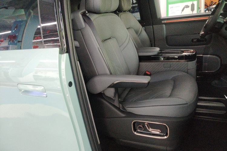 Used Zeekr MIX 2025 Long-Range Intelligent Driving Edition
