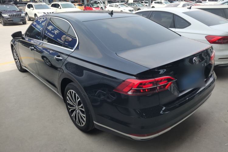 Used Volkswagen Phideon 2018 Revised Version 380TSI Two-Wheel Drive Business Edition