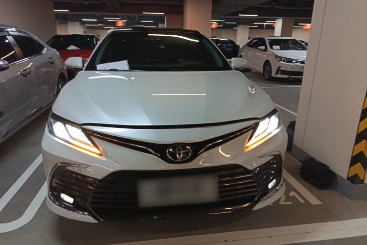 Used Toyota Camry 2021 2.5G Luxury Edition Front