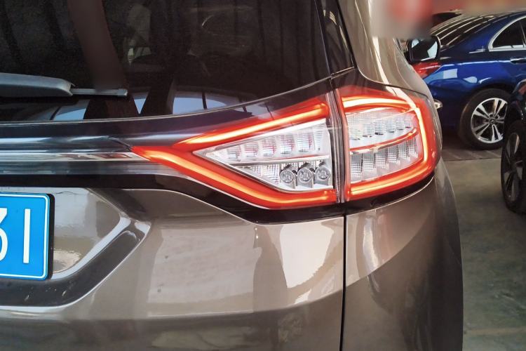 Used Ford Edge 2016 EcoBoost 245 Four-Wheel Drive Titanium 7-Seater