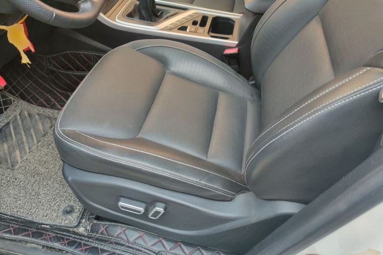 Used Geely Auto Vision X6 2018 1.8L Manual 4G Connect Luxury Edition