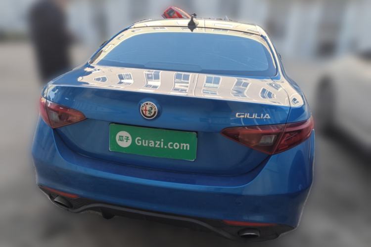 Used Alfa Romeo Giulia 2017 2.0T 200HP Luxury Edition