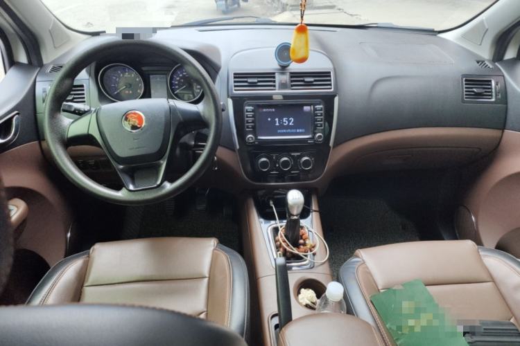 Used FORTHING Joyear X5 2016 1.6L Manual Luxury Edition
