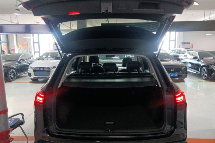 Used Volkswagen Tayron 2020 330TSI Two-Wheel Drive Luxury Smart Connectivity Version
