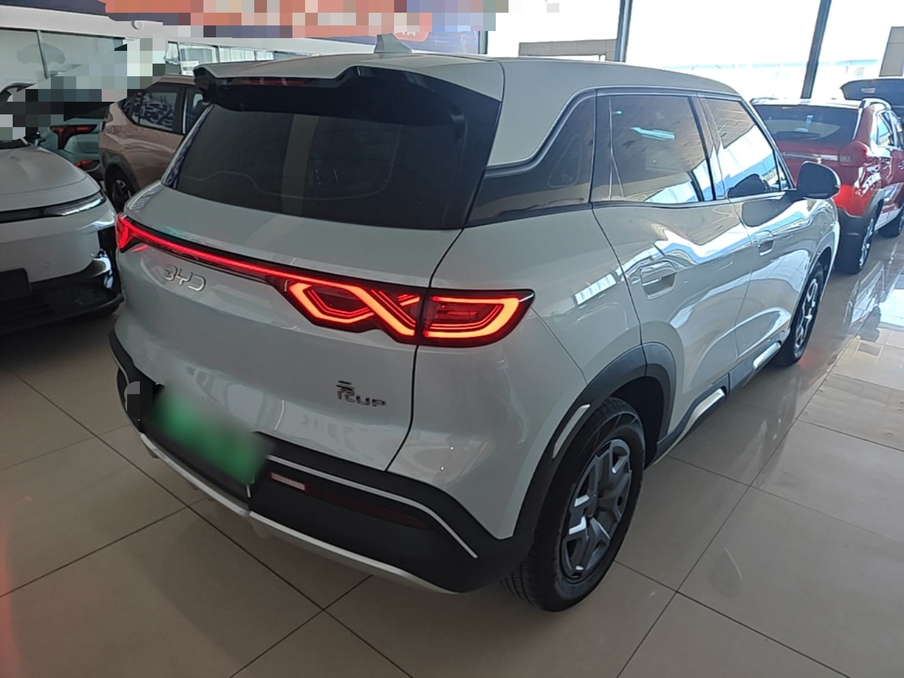 BYD Yuan UP 2025 Model 301KM Leading Version — снимка 6