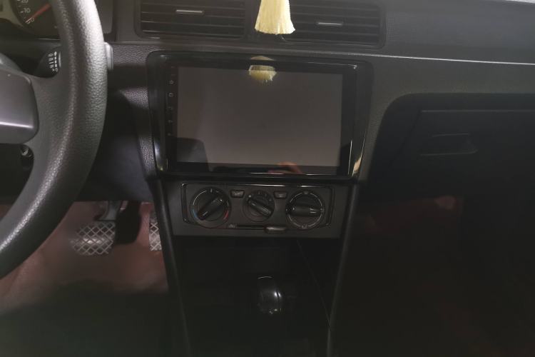 Used Volkswagen Santana 2016 1.6L Automatic Fashion Edition
