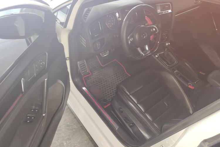 Used Volkswagen Golf GTI 2016 2.0 TSI GTI