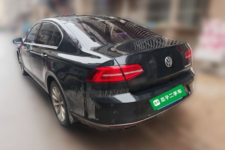 Used Volkswagen Magotan 2017 330TSI DSG Leading Model Rear Left 45 Deg