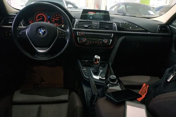 Used BMW 3 Series 2018 320Li Fashion Model
