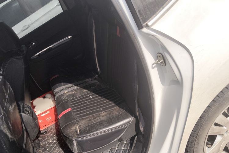 Used Peugeot 3008 2016 2.0L Automatic Standard Edition
