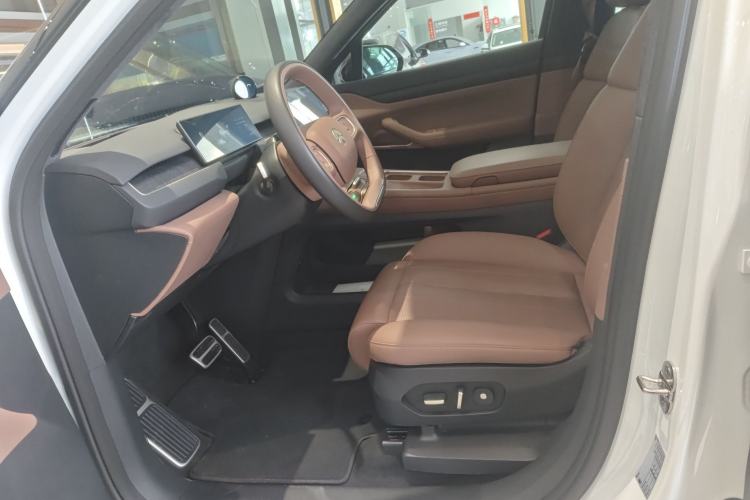 Used Nio ES8 2024 75 kWh
