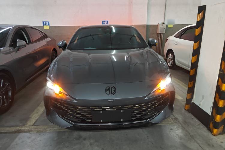 Used MG 7 2023 1.5T DCT Elegant & Graceful Edition