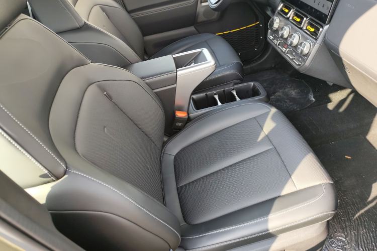 Used iCAR V23 2025 401 Two-Wheel Drive Intelligent Driving Version