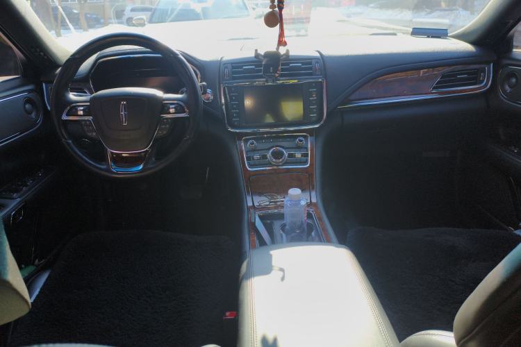 Used Lincoln Continental 2019 2.0T Two-Wheel Drive Prestige Version China VI Standard
