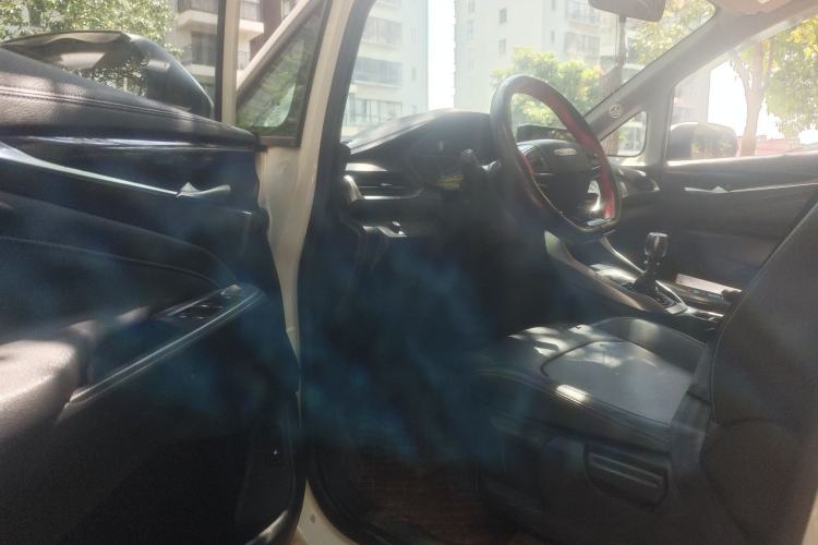 Used SAIC MAXUS G50 2019 1.3T First Edition Manual Elite Version Driver Seat