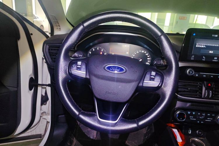 Used Ford Focus 2019 Sedan EcoBoost 180 Automatic Trend Edition