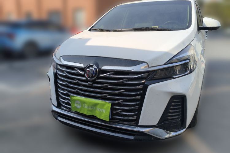 Used Buick GL8 2023 Land Executive Class Comfort Model