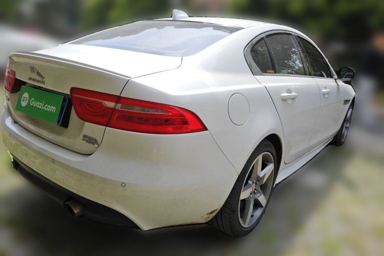 Used Jaguar XE 2018 2.0T 300 PS All-Wheel-Drive R-Sport Sport Edition Rear Right 45 Deg