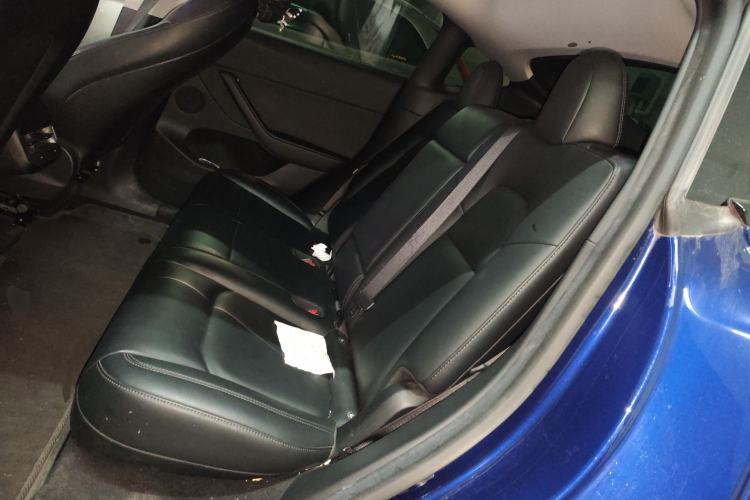 Used Tesla Model Y 2022 Long-Range All-Wheel-Drive Version