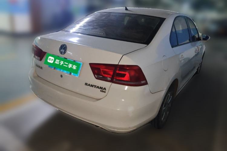 Used Volkswagen Santana 2015 1.6L Manual Fashion Edition
