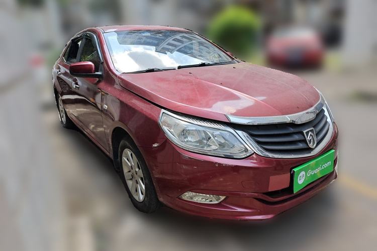 Used Baojun 630 2011 1.5L manual Comfort trim level