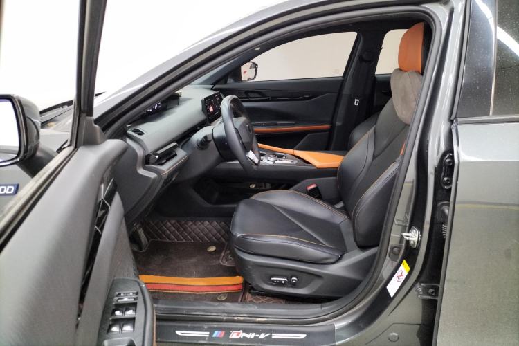 Used CHANGAN UNI-V iDD 2023 Zhidian iDD 1.5T 113km Smart & Fun Version (Rapid Edition)