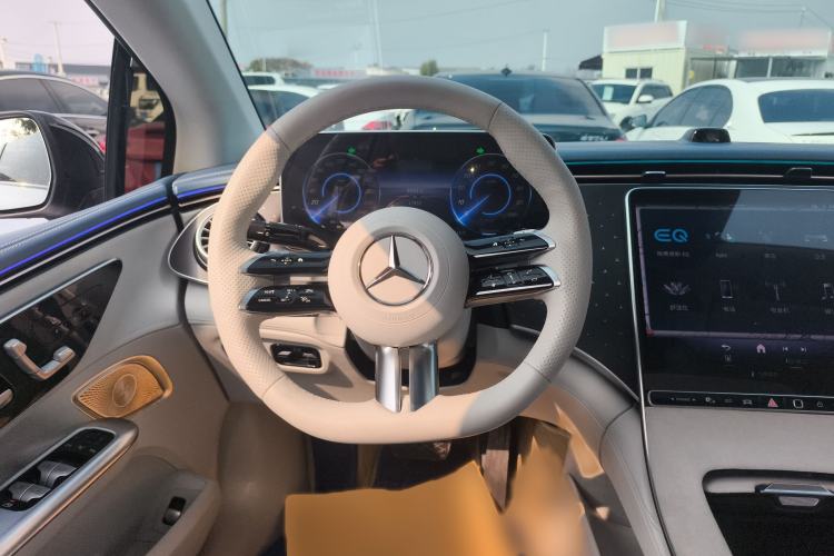 Used Mercedes-Benz EQE 2022 350 First Edition Special Version