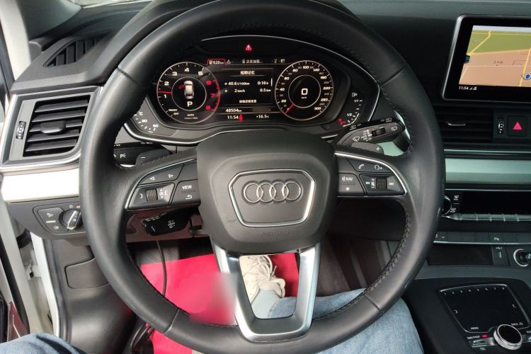 Used Audi Q5L 2018 40 TFSI Prestige Fashion Edition China V Steering Wheel