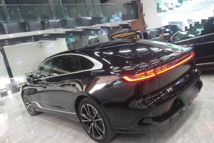 Used VOYAH PASSION 2024 PHEV Four-Wheel Drive Ultra-Long Range Flagship Model Exterior 3