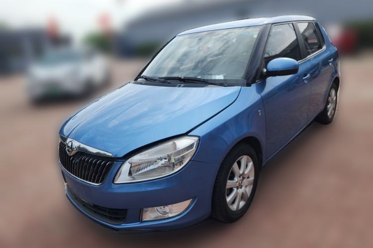 Used Skoda Fabia 2014 1.4L Automatic Crystal Edition