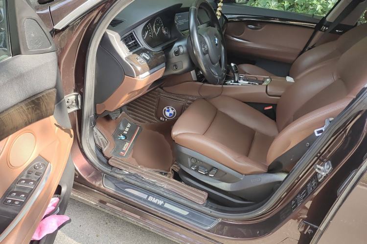 Used BMW 5 Series GT 2010 535i Leading Model
