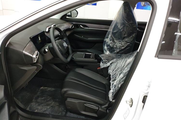 Used Dongfeng Aeolus SKY EV01 2025 530 km AIR Elite Edition