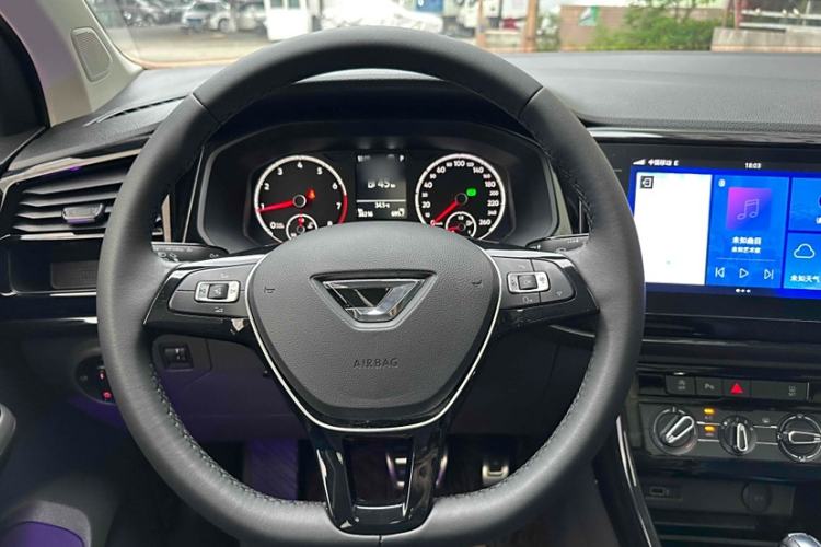 Used Jetta VS7 2020 1.4T Automatic Enjoyment Model
