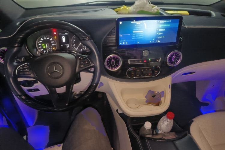 Used Mercedes-Benz Vito 2021 2.0T Elite Version 7 Seats