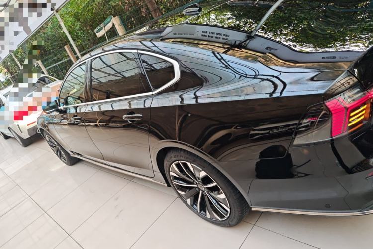 Used Volvo S90 2026 B5 Zhiya Luxury Edition