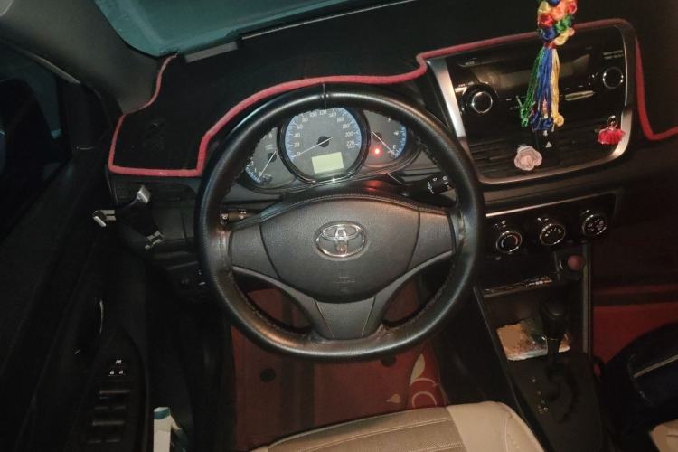 Used Toyota YARiS L Zhi Xuan 2016 Revised 1.5E CVT Charming Edition
