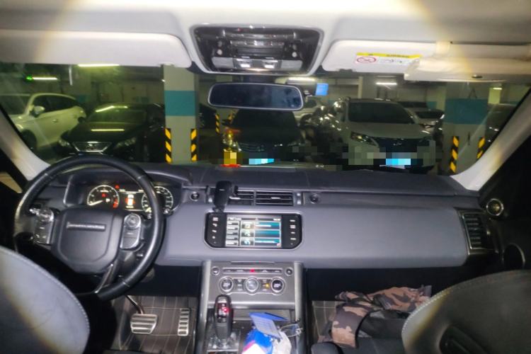 Used Land Rover Range Sport 2014 3.0 SC V6 HSE DYNAMIC Center Console