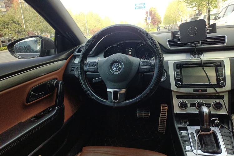 Used Volkswagen FAW-Volkswagen CC 2013 1.8TSI Luxury Model
