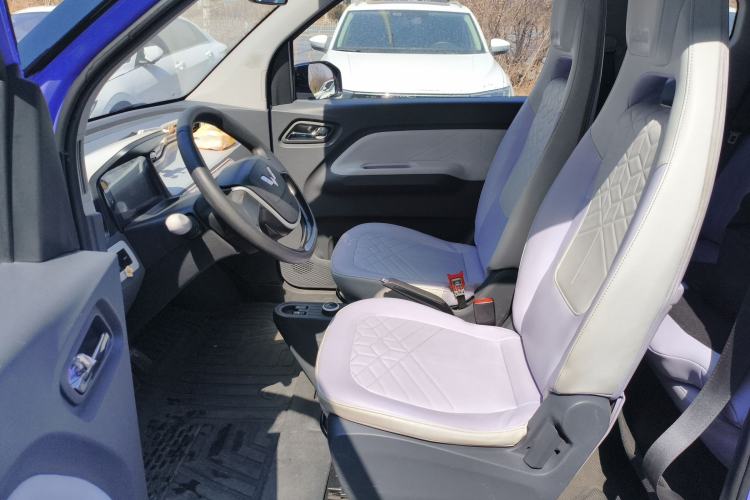 Used Wuling Hongguang MINIEV 2022 Macaron Premium Model – Lithium Iron Phosphate Left Front Seat