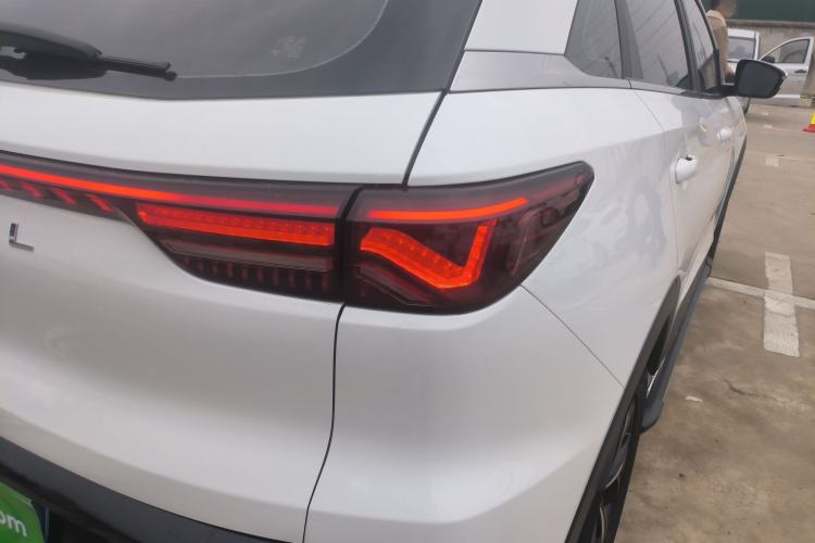 Used SOL QX 2021 300T DCT Luxury Smart Connectivity Version