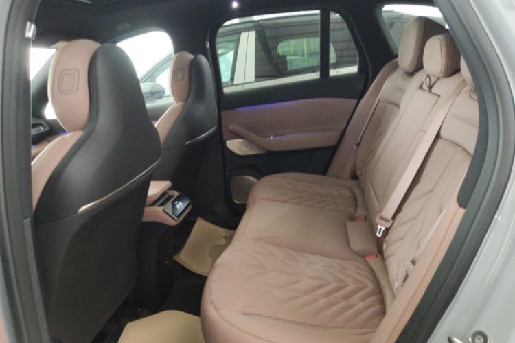 Used Nio ES6 2025 75 kWh Left Rear Seat