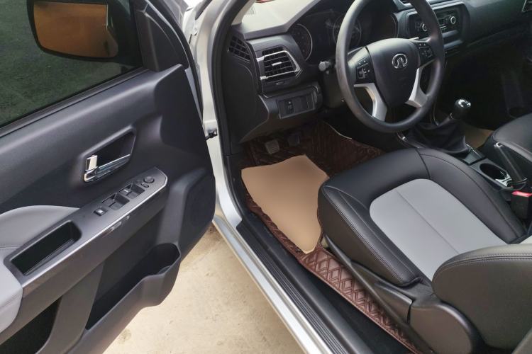 Used Great Wall Wingle 5 2023 "Dry Meal" Version 1.5T Gasoline Two-Wheel-Drive Advanced Large Double Driver Seat