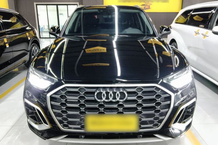 Used Audi Q5L 2022 40T Fashionable and Dynamic Model
